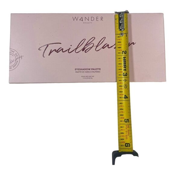 Wander Beauty Trailblazer Eyeshadow Palette 10 Colors 7.5g / 0.25 Oz New In BOX - Picture 16 of 16